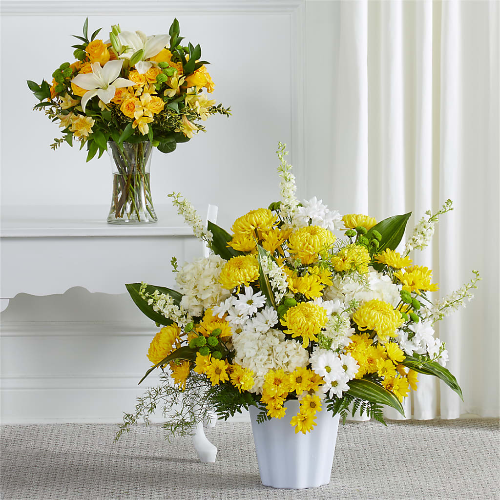 Warm Remembrance Bundles – Blooms For You, Hamilton NJ