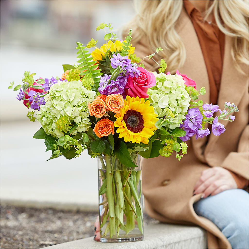 Vibrant Greetings Bouquet –  Blooms For You, Hamilton NJ