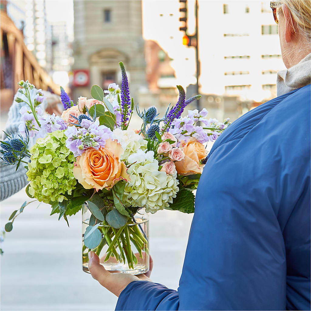 Porch Swing Bouquet –  Blooms For You, Hamilton NJ