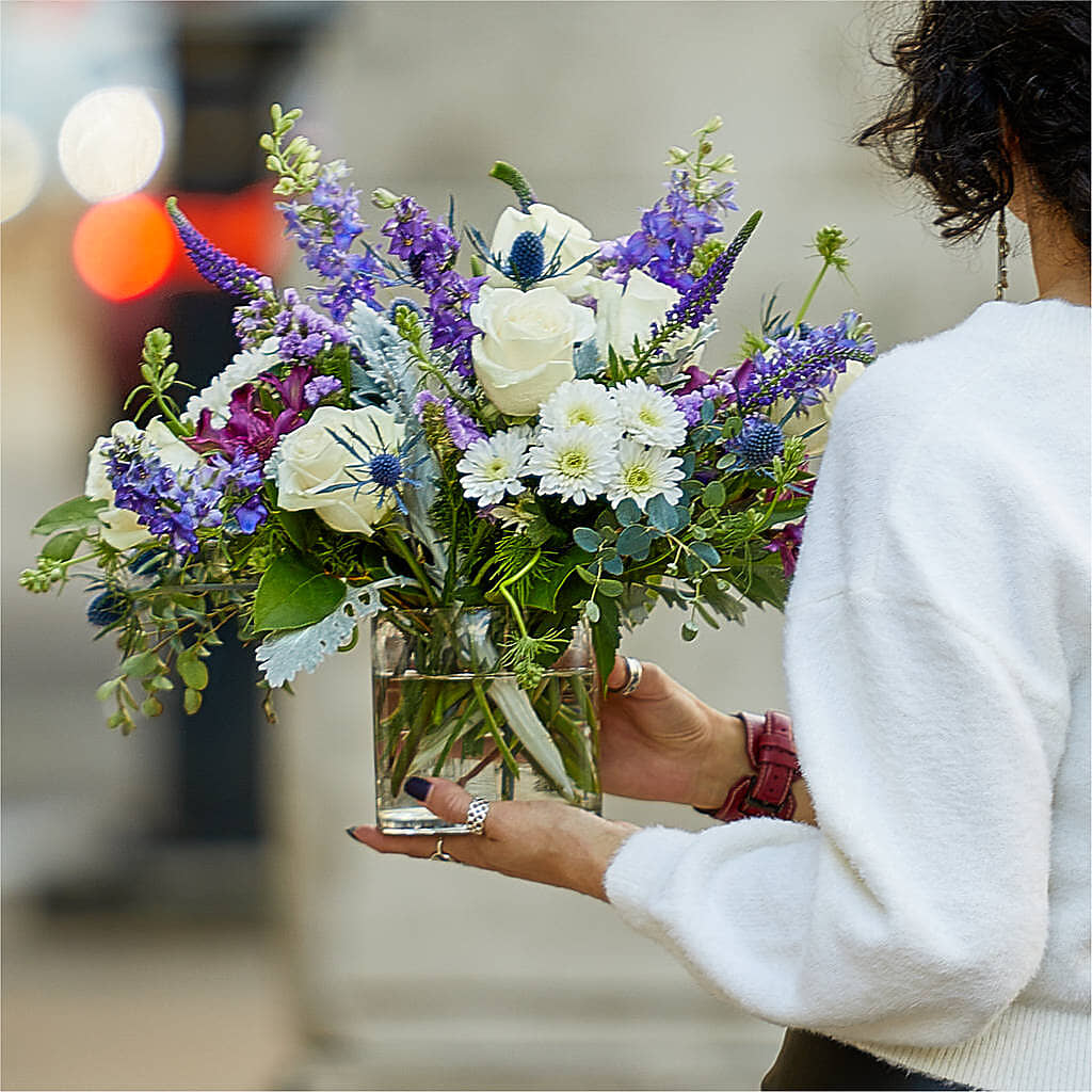 Shooting Star Bouquet –  Blooms For You, Hamilton NJ