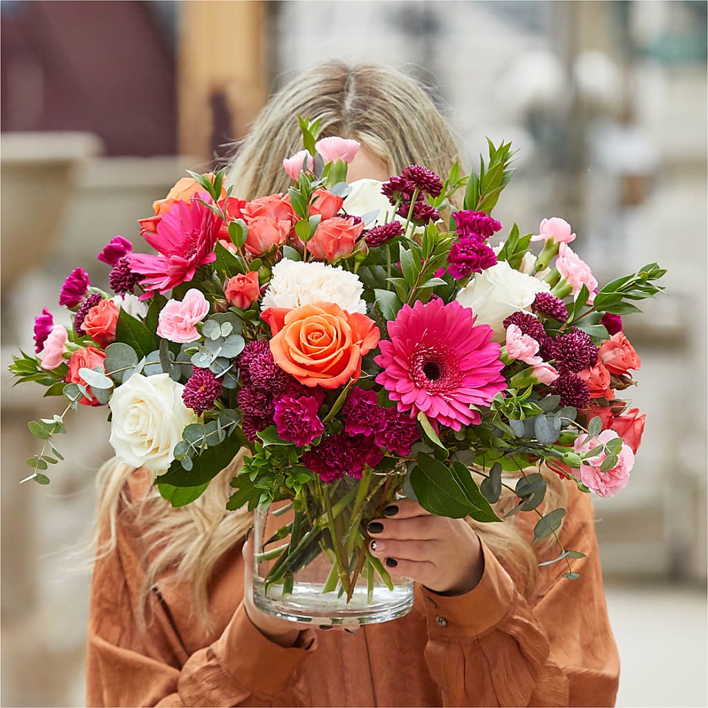 Smell the Roses Bouquet –  Blooms For You, Hamilton NJ
